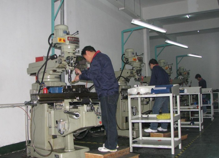 上海新加坡电子工厂招聘安装组装工人